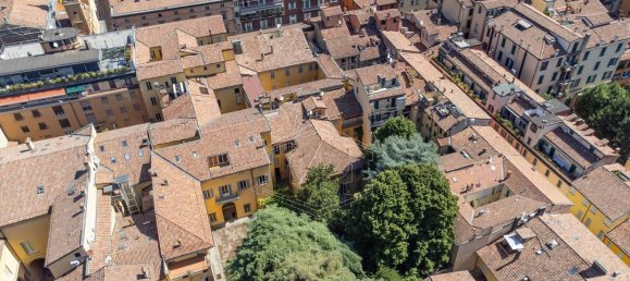 5 rooms Apartment in Bologna, Italy No. 268019 36