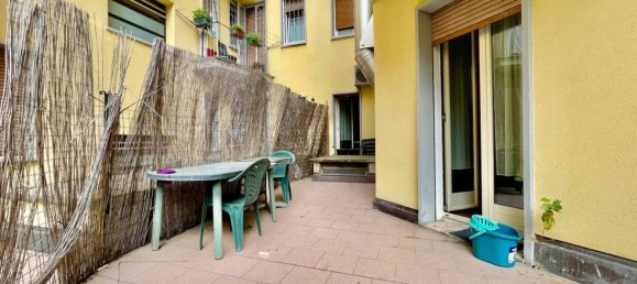 1 bedroom Apartment in Bologna, Italy No. 328190 12