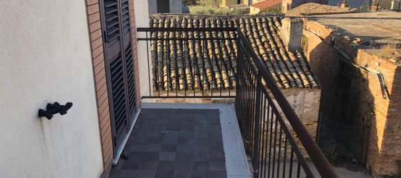 Квартира с 4 комнатами в Васто, Италия № 73880 5