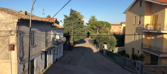 Квартира с 4 комнатами в Васто, Италия № 73880 8