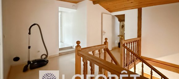 5 bedrooms House in Charente-Maritime, France No. 357420 14