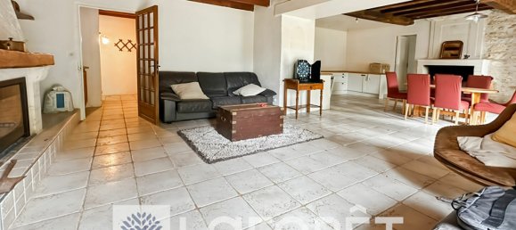 5 bedrooms House in Charente-Maritime, France No. 357420 5