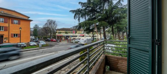 Квартира с 2 комнатами в Реджо Эмилия, Италия № 2437 16