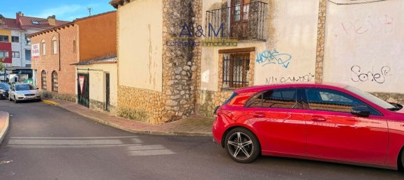 3 bedrooms House in Zaratan, Spain No. 82854 15