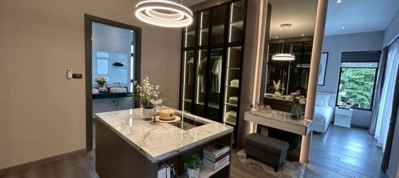 4 Schlafzimmer Haus in Hang Dong, Thailand, Nr. 61506 8