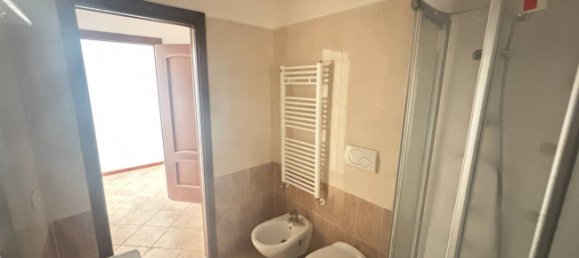 2 chambres Appartement à Rome, Italy No. 82176 6