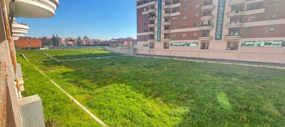 2 chambres Appartement à Rome, Italy No. 82176 11