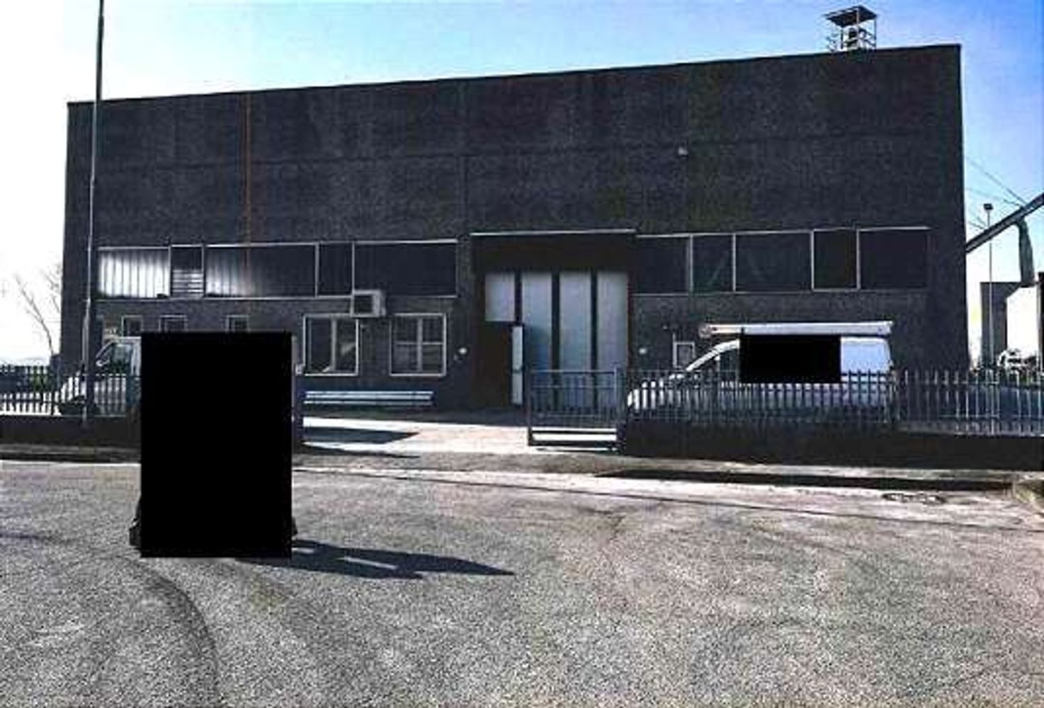 1255m² Warehouse in Castel d'Ario, Italy No. 202278