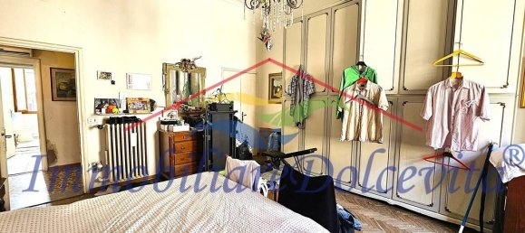 3 bedrooms Apartment in Florence, Italy No. 271465 10
