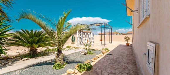 2 bedrooms House in Avgorou, Cyprus No. 23892 13