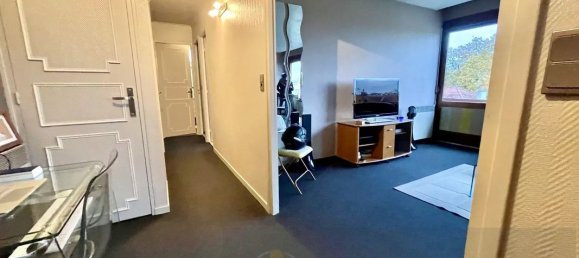 1 bedroom Apartment in Les Pavillons-sous-Bois, France No. 163434 5