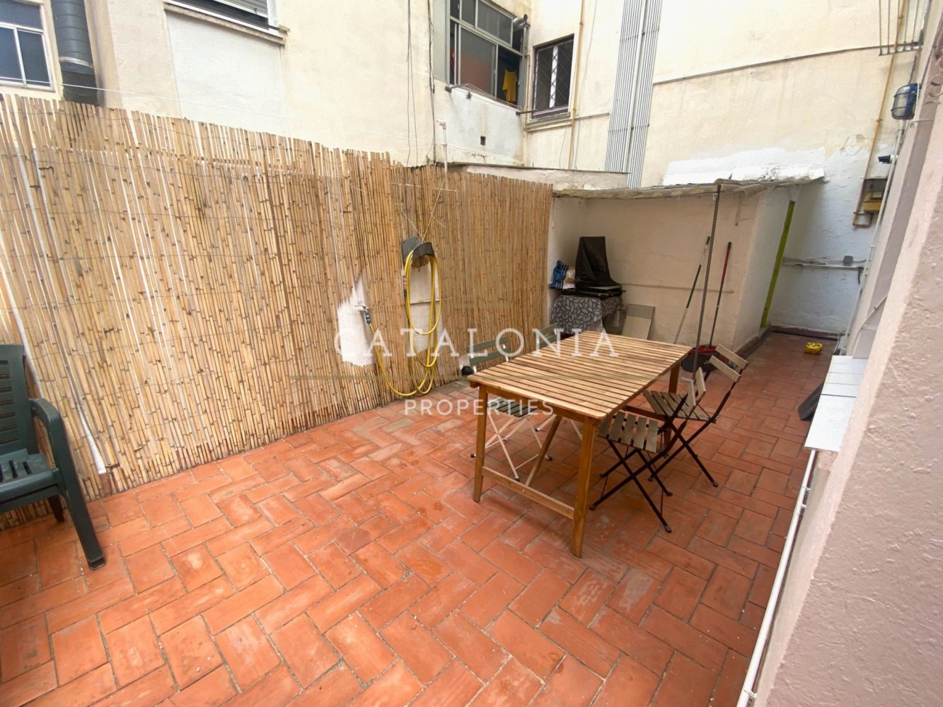 4 Schlafzimmer Wohnung in Cerdanyola Del Valles, Spain, Nr. 178571