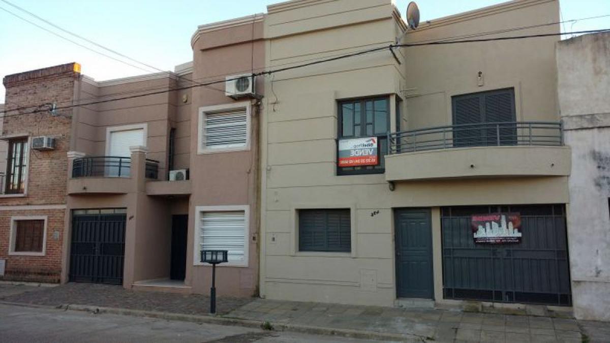 3 bedrooms House in Entre Rios, Argentina No. 54196