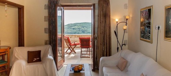 3 bedrooms Commercial property in Chania, Greece No. 236 14