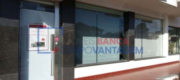 195m² Commercial property in Carregal do Sal, Portugal No. 62804 8