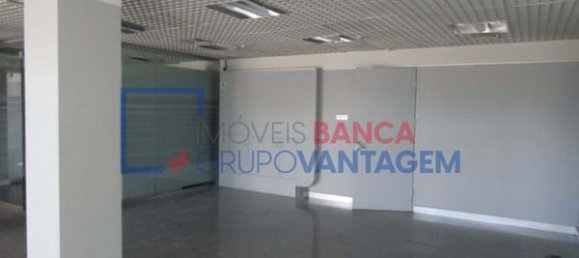 195m² Commercial property in Carregal do Sal, Portugal No. 62804 5