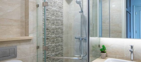 2 rooms Office in District 1, Vietnam No. 17989 5