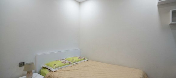 2 rooms Office in District 1, Vietnam No. 17989 3