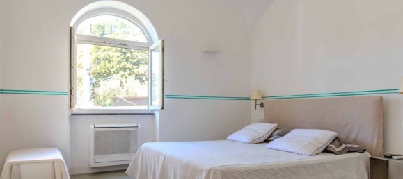 3 bedrooms Apartment in Capri, Italy No. 12565 8