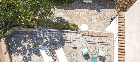 3 bedrooms Apartment in Capri, Italy No. 12565 18