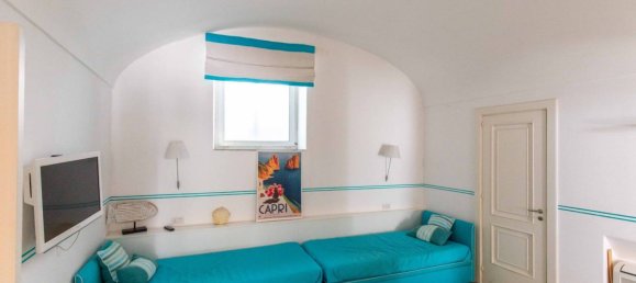3 bedrooms Apartment in Capri, Italy No. 12565 5