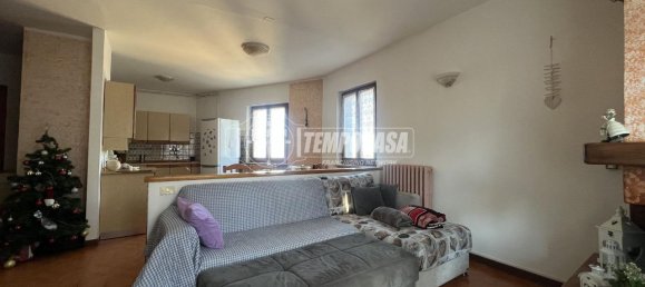 3 rooms Apartment in San Zeno di Montagna, Italy No. 33986 9