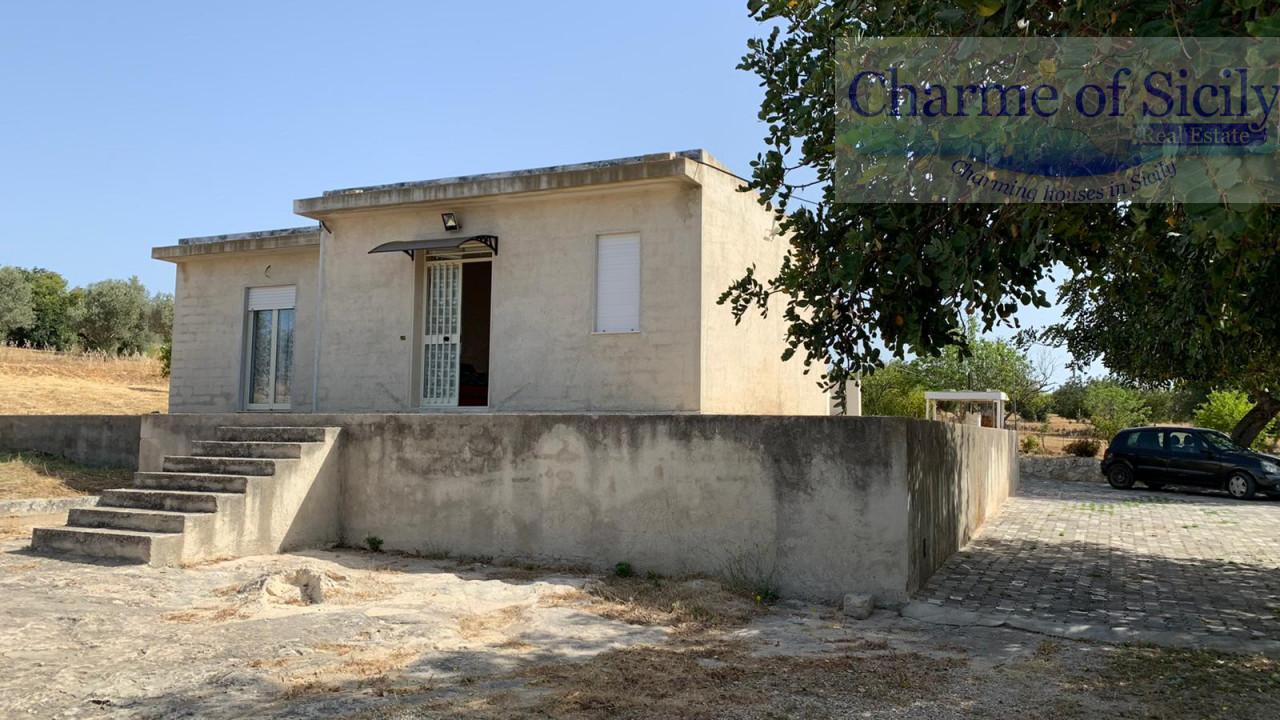 2-Zimmer Haus in Modica, Italy, Nr. 237398