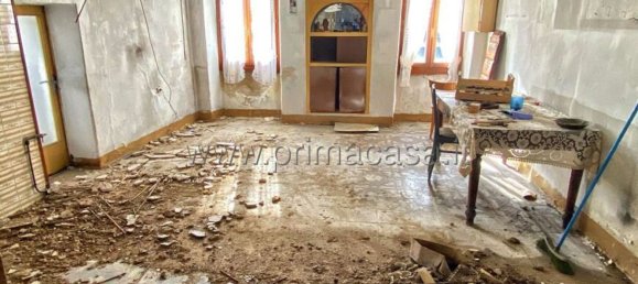 5 rooms House in Toscolano Maderno, Italy No. 96444 17