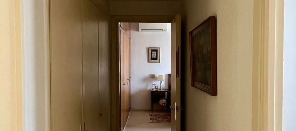 4 bedrooms Apartment in Madrid, Spain No. 157672 7