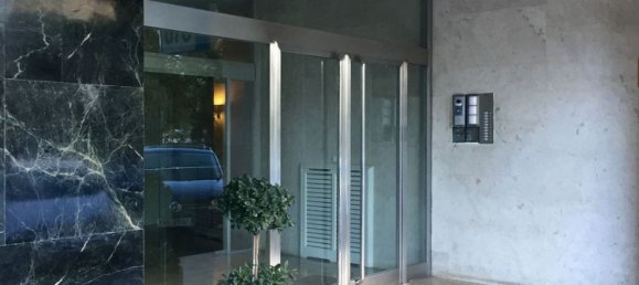 4 bedrooms Apartment in Madrid, Spain No. 157672 24