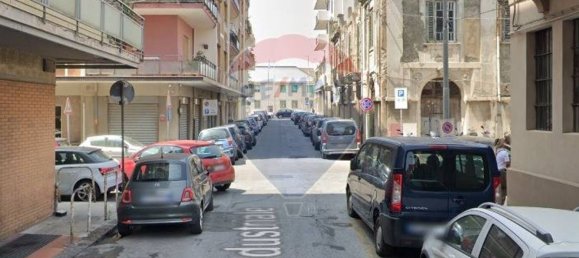 Коммерческая недвижимость с 2 комнатами в Мессина, Италия № 311677 2