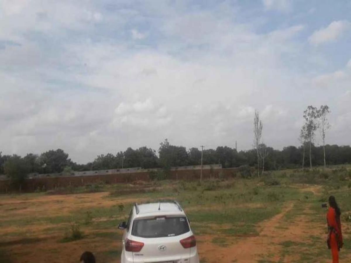  Land in Hyderabad, India No. 40309