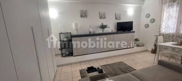 Studio in Guidonia Montecelio, Italy, Nr. 335913 6