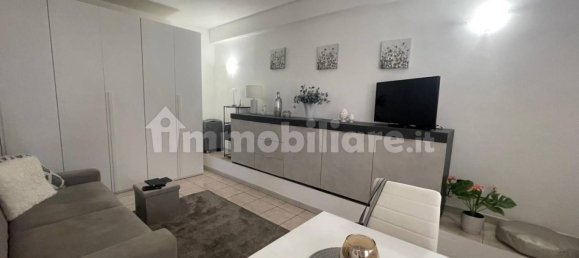 Studio in Guidonia Montecelio, Italy, Nr. 335913 9