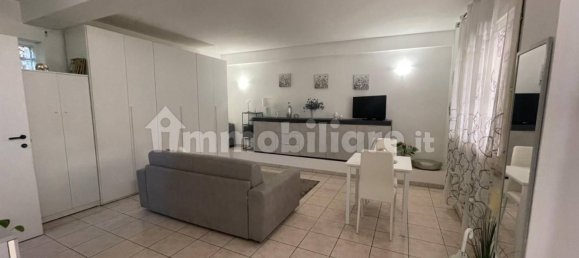 Studio in Guidonia Montecelio, Italy, Nr. 335913 2