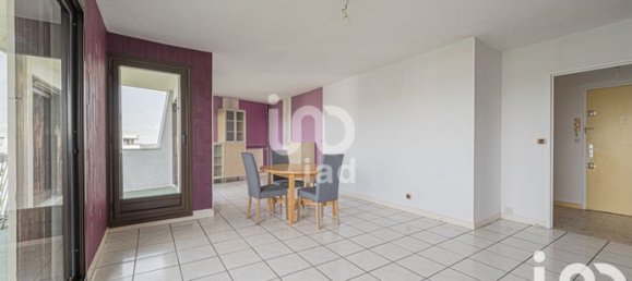 2 bedrooms Apartment in Tremblay-en-France, France No. 363652 7