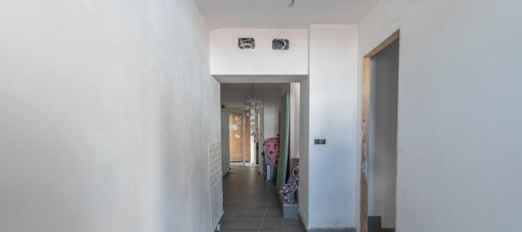 3 bedrooms House in Granada, Spain No. 166469 8