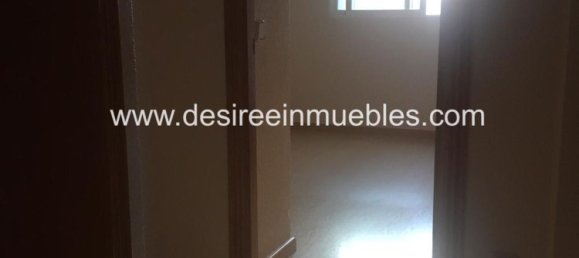 4 bedrooms Apartment in Valencia, Spain No. 20824 12