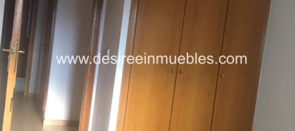 4 bedrooms Apartment in Valencia, Spain No. 20824 19