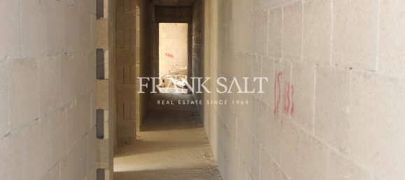 3 bedrooms Apartment in Sannat, Malta No. 884 16