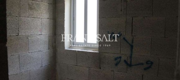 3 bedrooms Apartment in Sannat, Malta No. 884 17