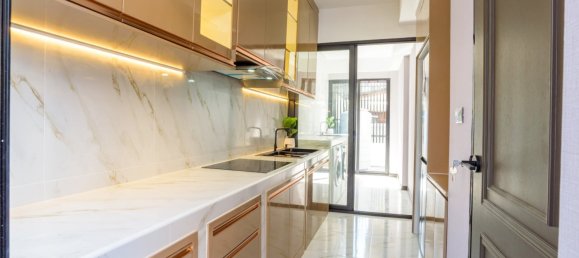 Vivenda T4 em Pattaya, Thailand N.º 74982 9