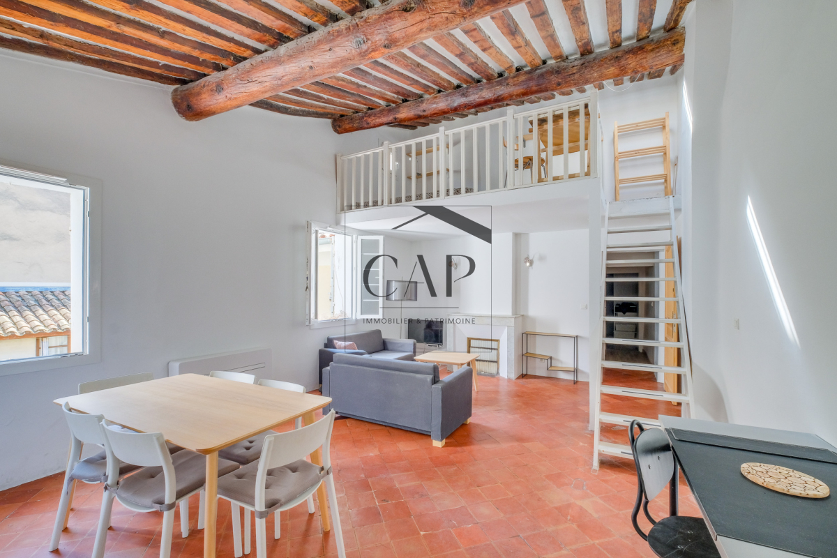 3-salle Appartement à Aix-en-Provence, France No. 322629