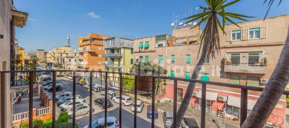 2 Schlafzimmer Wohnung in Rome, Italy, Nr. 238379 10