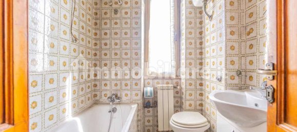 2 Schlafzimmer Wohnung in Rome, Italy, Nr. 238379 14