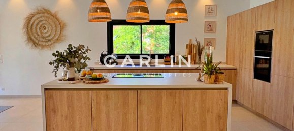 4 bedrooms Villa in Grimaud, France No. 344160 7