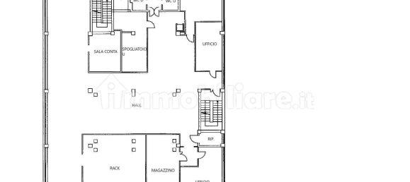 2800m² Commercial property in Lecce, Italy No. 313481 26