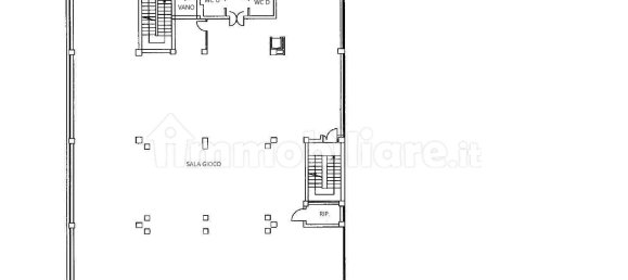 2800m² Commercial property in Lecce, Italy No. 313481 25