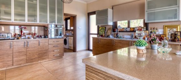 4 chambres villa à vendre à Anglisides, Larnaka, Cyprus № 9321 3
