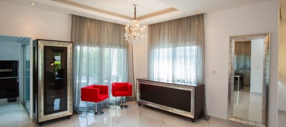 4 chambres villa à vendre à Agios Tychonas, Limassol, Cyprus № 9570 7